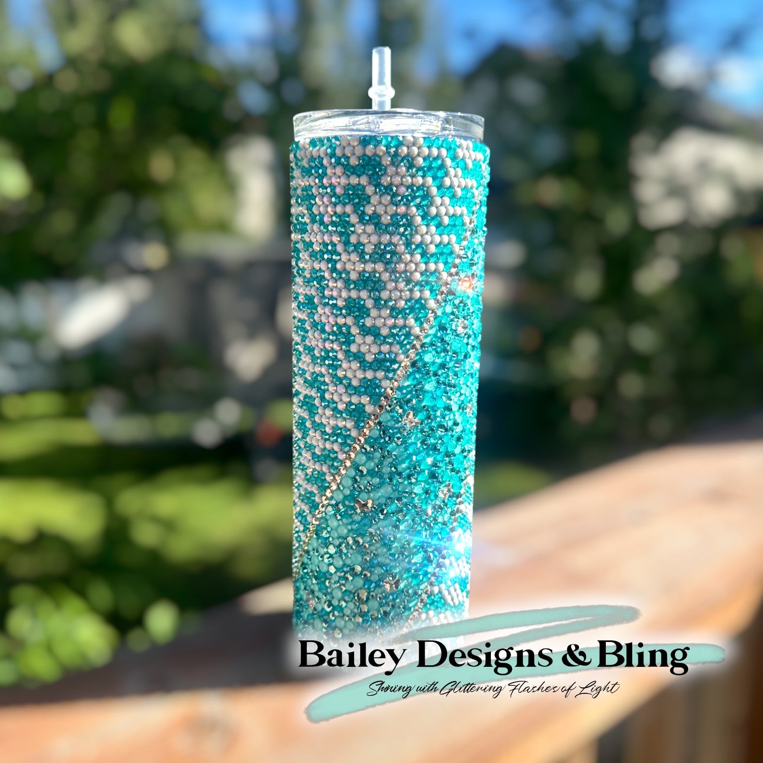 Luxe Frost Rhinestone Tumbler Template – SS16 Honeycomb + Scatter Pattern for 20oz Skinny Straight Tumblers