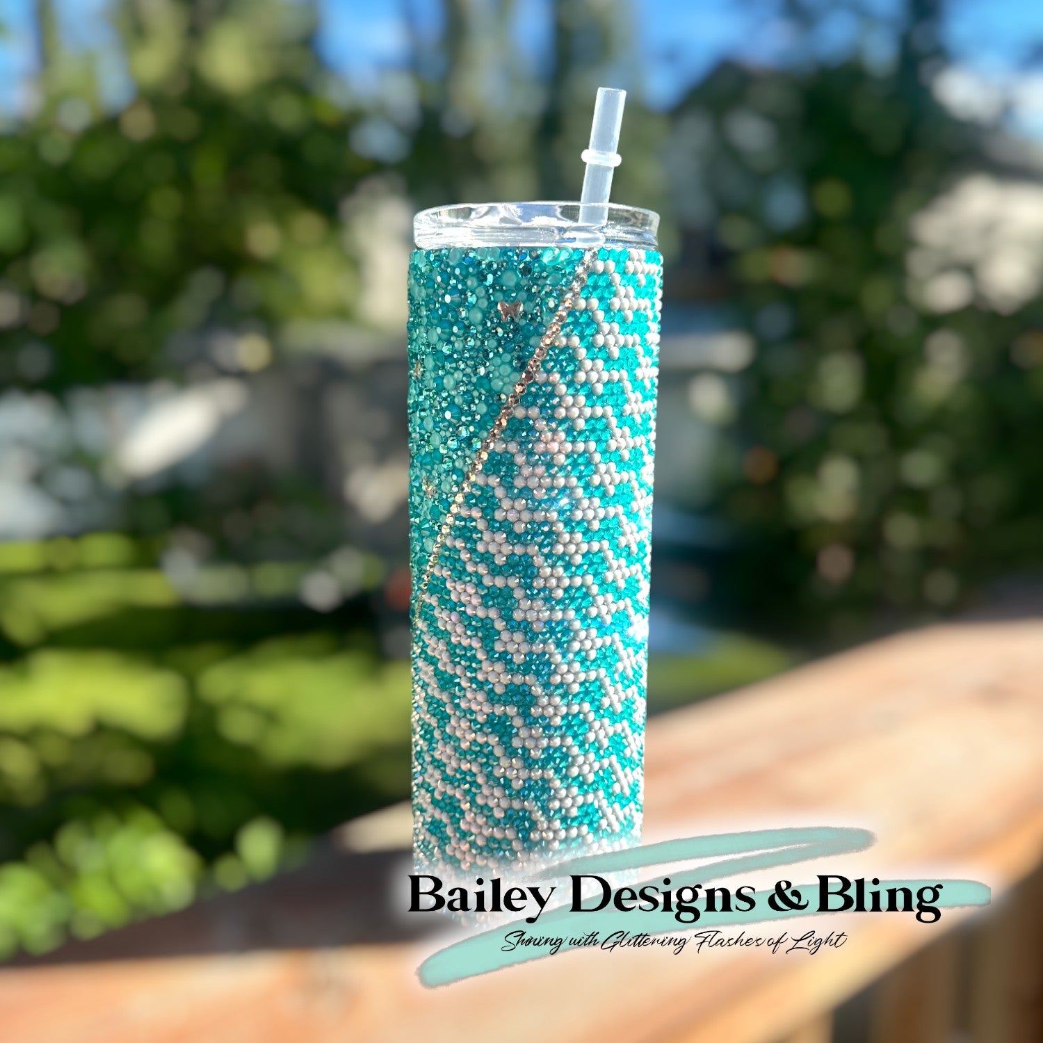 Luxe Frost Rhinestone Tumbler Template – SS16 Honeycomb + Scatter Pattern for 20oz Skinny Straight Tumblers