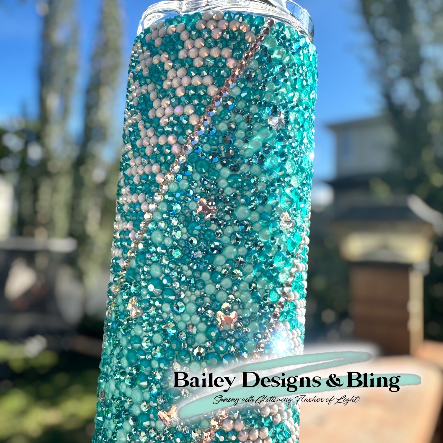 Luxe Frost Rhinestone Tumbler Template – SS16 Honeycomb + Scatter Pattern for 20oz Skinny Straight Tumblers