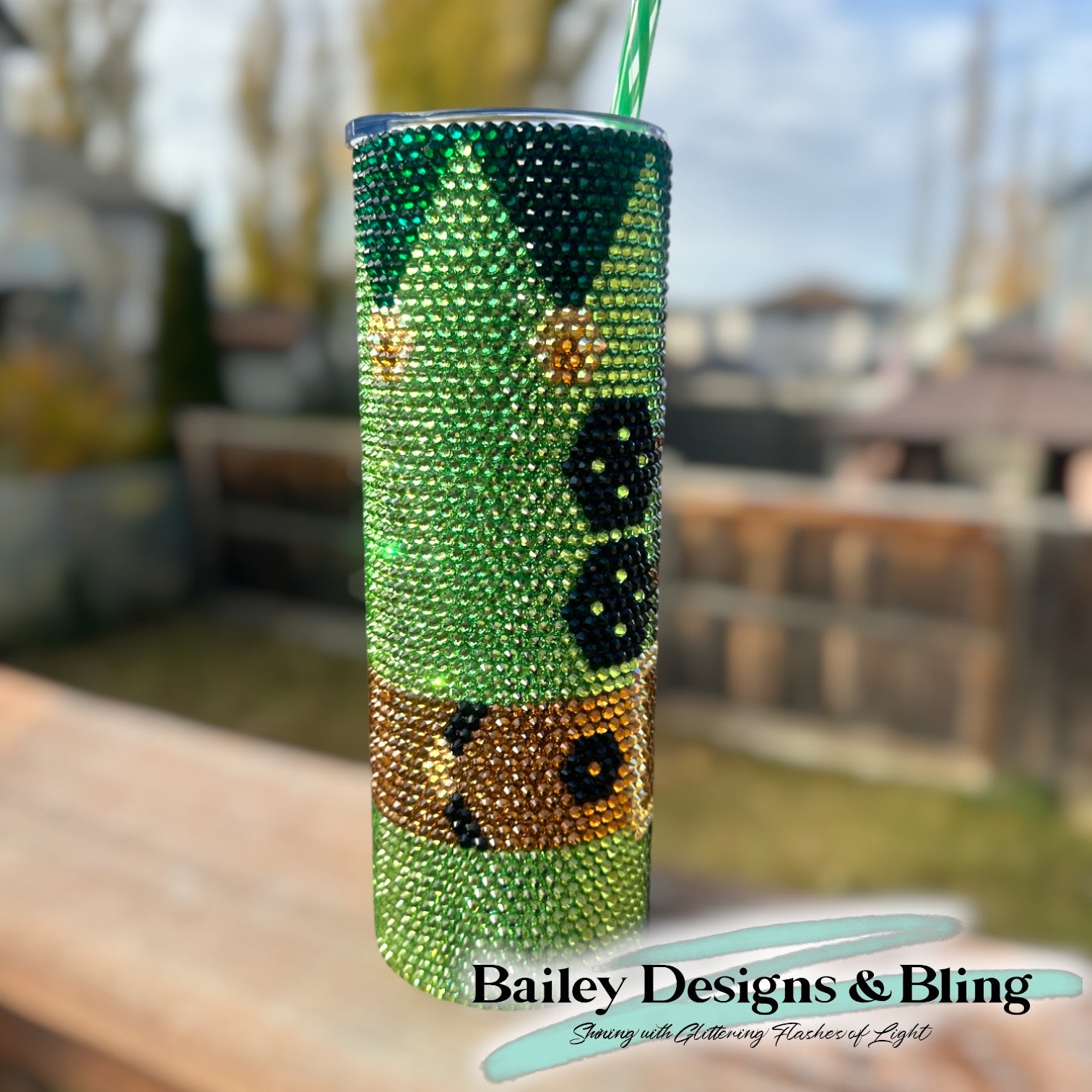 Elf Coat Rhinestone Tumbler Template – SS16 Honeycomb Pattern for 20oz Skinny Straight Tumblers