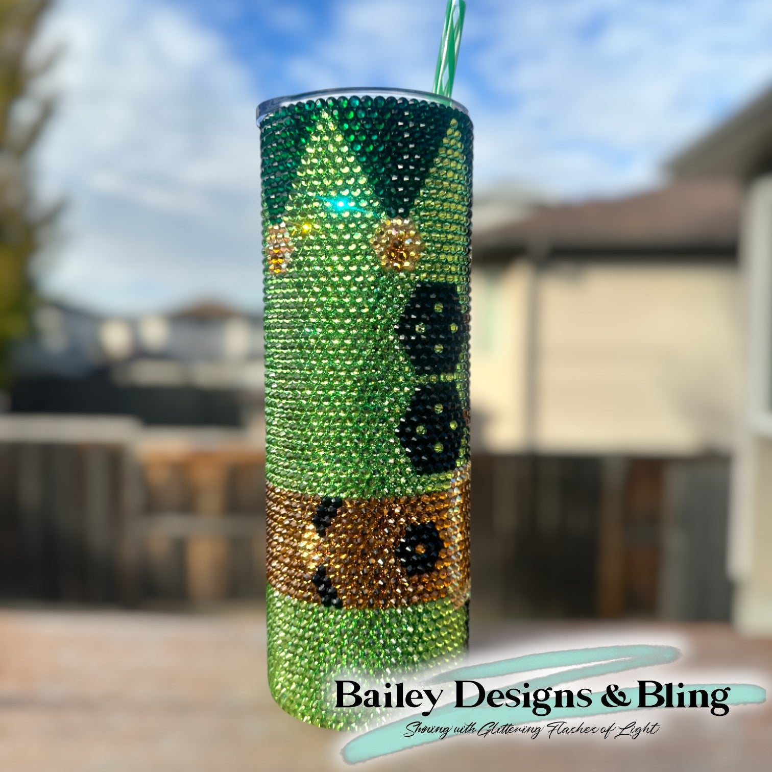 Elf Coat Rhinestone Tumbler Template – SS16 Honeycomb Pattern for 20oz Skinny Straight Tumblers